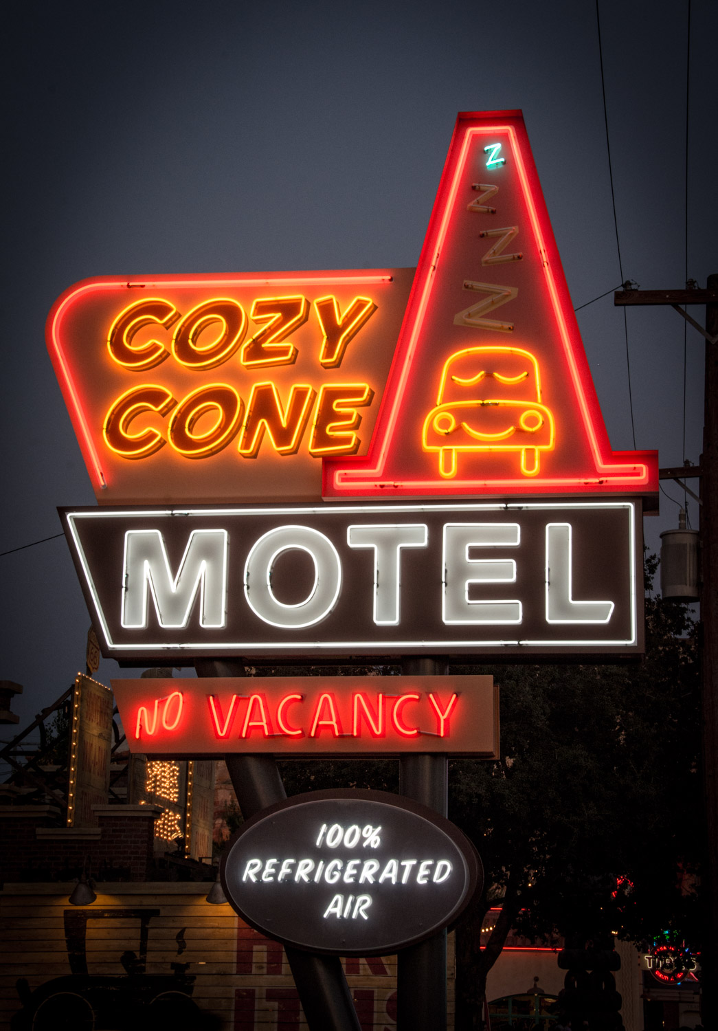 Cozy Cone Motel Sign