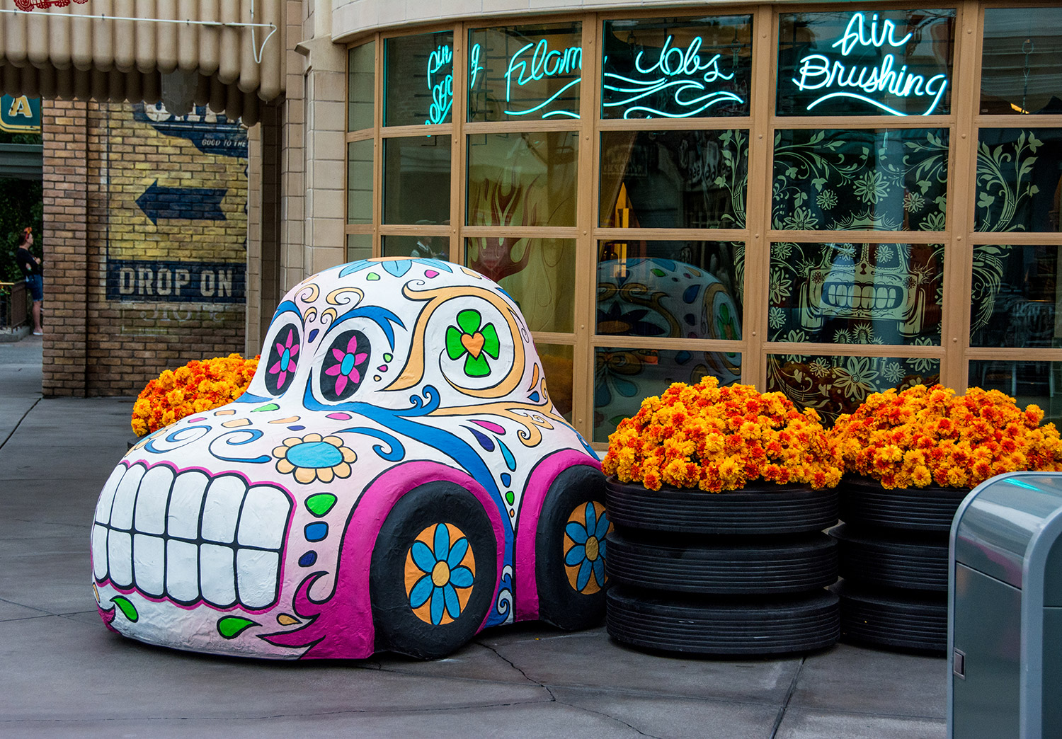 Dia de los Muertos decorations in front of Ramone's